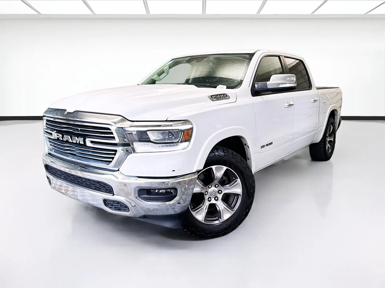 White 2022 Ram 1500 Laramie for sale in Montclair, CA