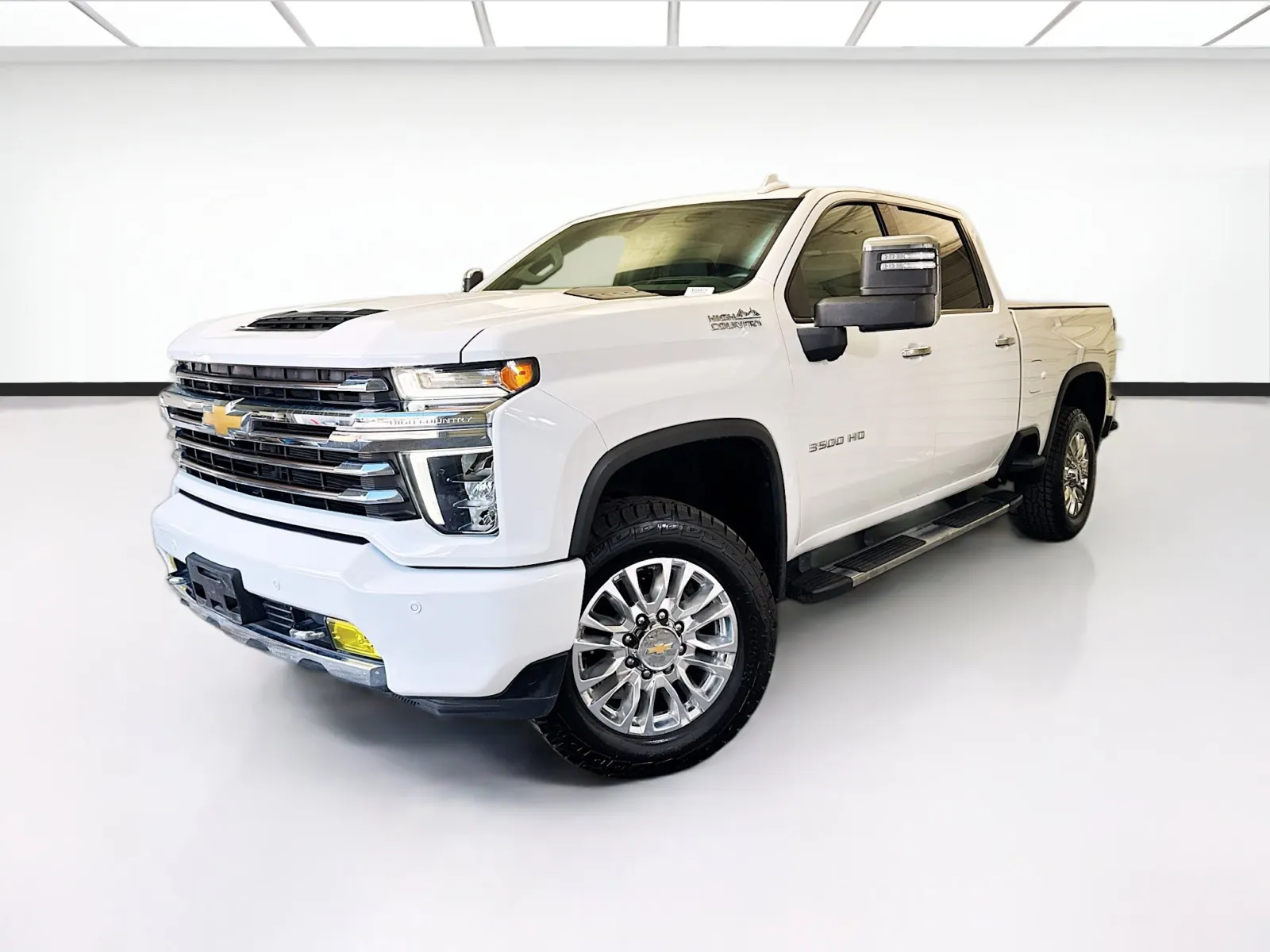 White 2022 Chevrolet Silverado 3500HD High Country for sale in Montclair, CA