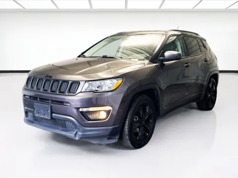 Gray 2020 Jeep Compass Altitude for sale in Montclair, CA