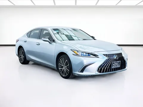 Another view of 2022 Lexus ES 350 for sale in Montclair, CA at STG Montclair