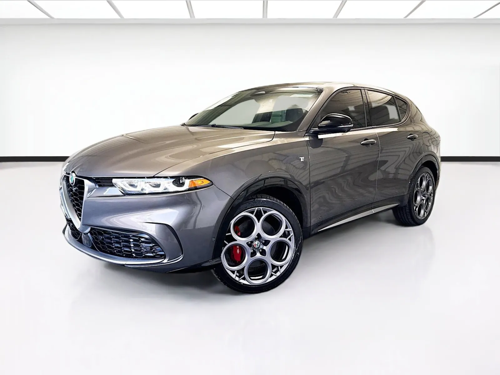 Gray 2024 Alfa Romeo Tonale Ti for sale in Montclair, CA