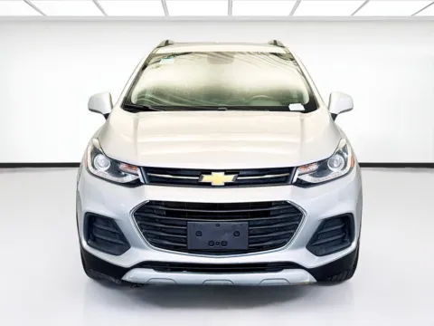 Photos of 2021 Chevrolet Trax LT for sale in Montclair, CA at STG Montclair