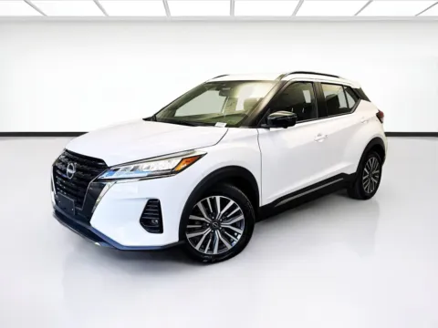 White 2024 Nissan Kicks SR for sale in Montclair, CA