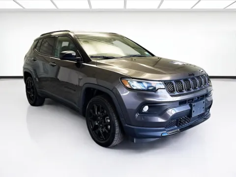 Another view of 2023 Jeep Compass Altitude for sale in Montclair, CA at STG Montclair