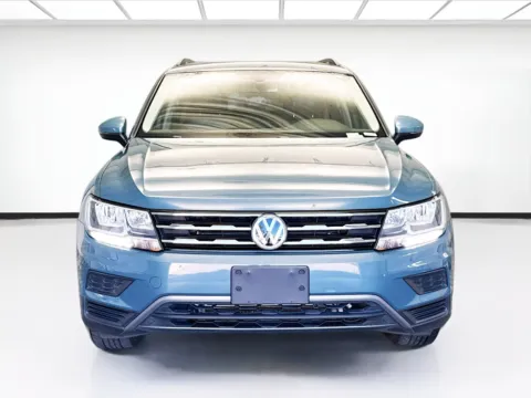 Photos of 2020 Volkswagen Tiguan 2.0T SE for sale in Montclair, CA at STG Montclair