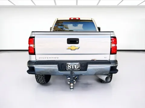 More photos of 2019 Chevrolet Silverado 2500HD LT Z71 OFF ROAD PACKAGE at STG Montclair, CA