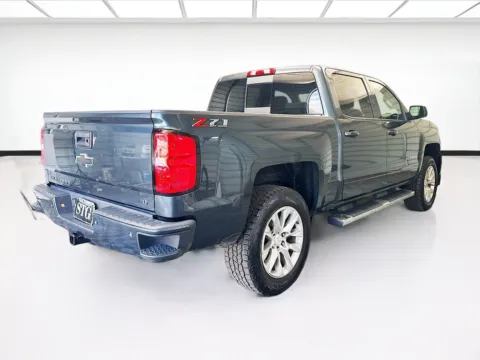 More photos of 2018 Chevrolet Silverado 1500 LT LT2 at STG Montclair, CA