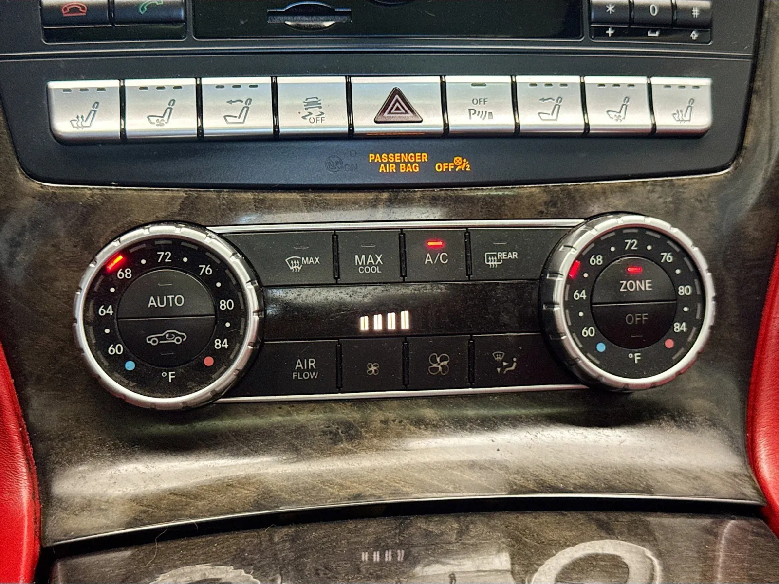 2014 Mercedes Benz SL 550 photo 4