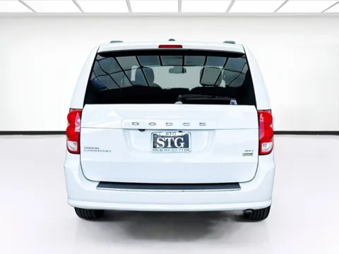 More photos of 2019 Dodge Grand Caravan SXT at STG Montclair, CA