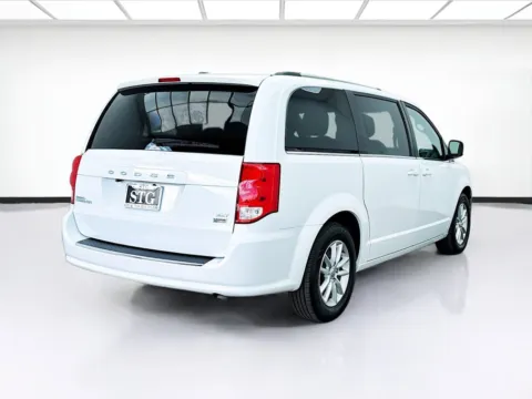 More photos of 2019 Dodge Grand Caravan SXT at STG Montclair, CA