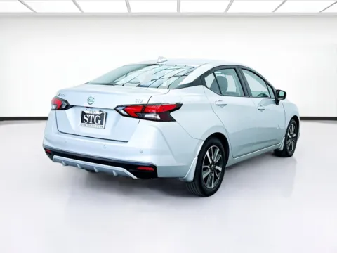 More photos of 2021 Nissan Versa 1.6 SV at STG Montclair, CA