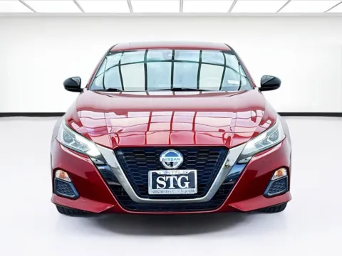 Photos of 2020 Nissan Altima 2.5 SR for sale in Montclair, CA at STG Montclair