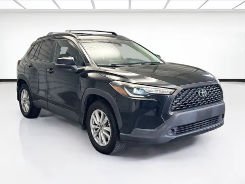 Another view of 2022 Toyota Corolla Cross LE for sale in Montclair, CA at STG Montclair