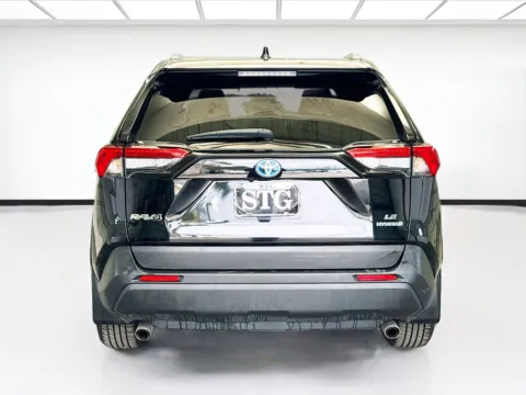 More photos of 2022 Toyota RAV4 Hybrid LE at STG Montclair, CA