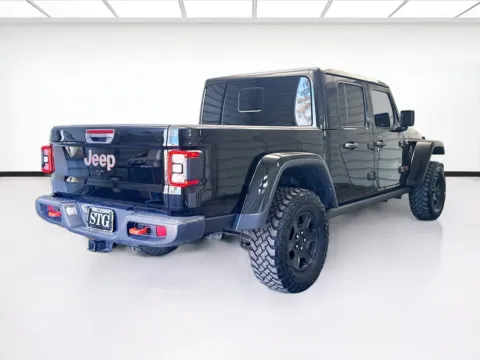 More photos of 2022 Jeep Gladiator Mojave at STG Montclair, CA