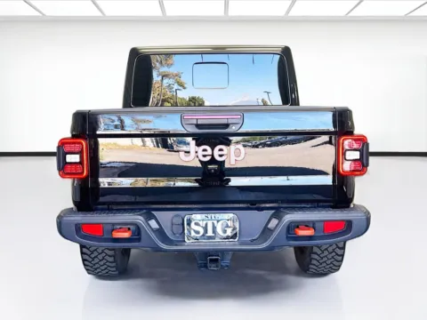 More photos of 2022 Jeep Gladiator Mojave at STG Montclair, CA