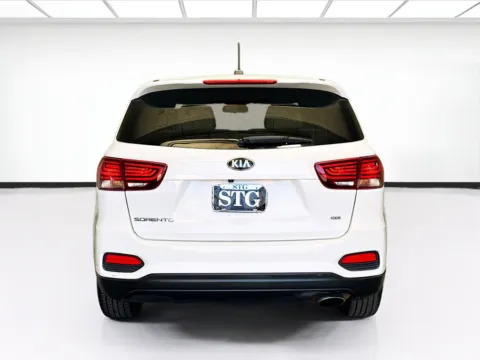 More photos of 2020 Kia Sorento LX at STG Montclair, CA