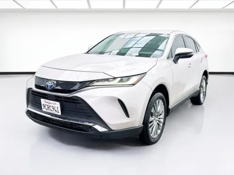 Gray 2022 Toyota Venza XLE for sale in Montclair, CA