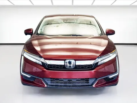 Photos of 2018 Honda Clarity Plug-In Hybrid for sale in Montclair, CA at STG Montclair