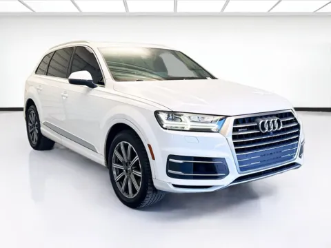 Another view of 2018 Audi Q7 3.0T Premium Plus quattro for sale in Montclair, CA at STG Montclair