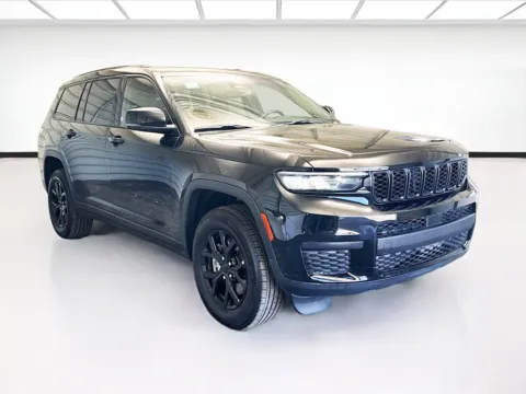 Another view of 2024 Jeep Grand Cherokee L Altitude for sale in Montclair, CA at STG Montclair