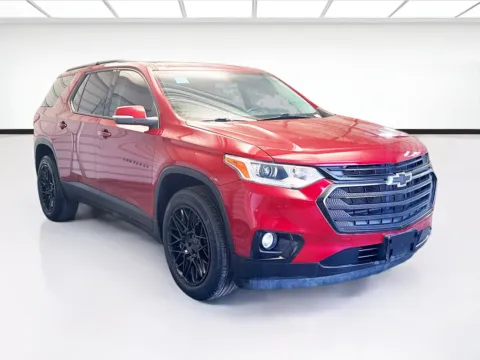 Another view of 2021 Chevrolet Traverse LT 1LT for sale in Montclair, CA at STG Montclair