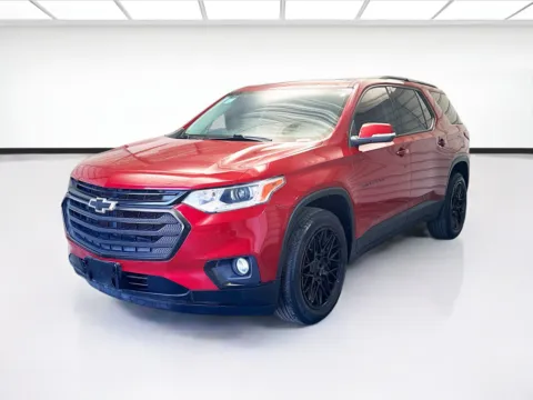 Red 2021 Chevrolet Traverse LT 1LT for sale in Montclair, CA
