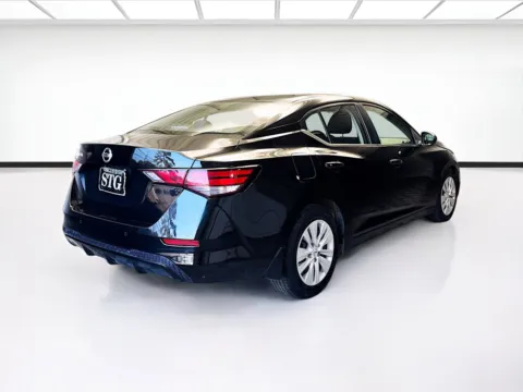 More photos of 2021 Nissan Sentra S at STG Montclair, CA