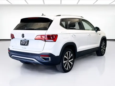 More photos of 2022 Volkswagen Taos 1.5T SE at STG Montclair, CA