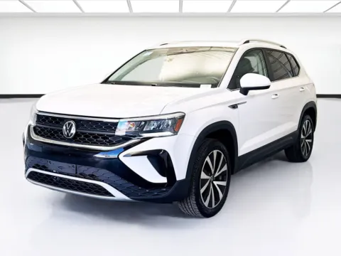 White 2022 Volkswagen Taos 1.5T SE for sale in Montclair, CA