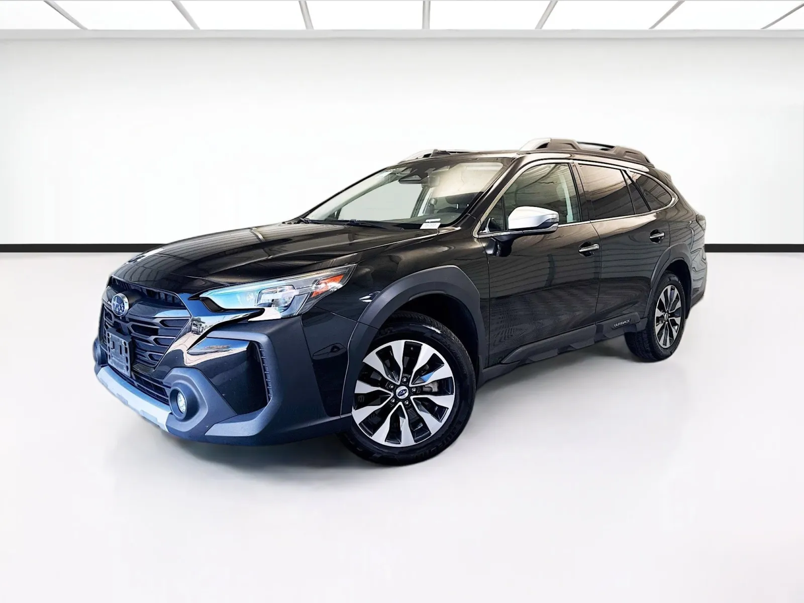 Black 2023 Subaru Outback Touring XT for sale in Montclair, CA