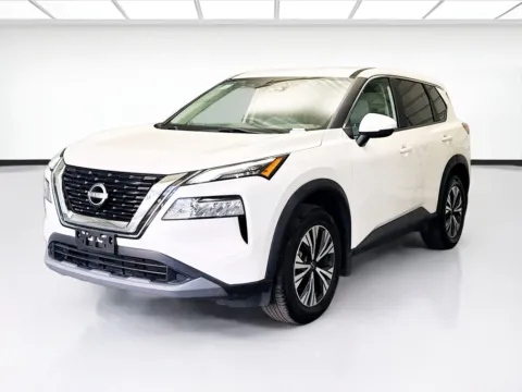 White 2023 Nissan Rogue SV for sale in Montclair, CA