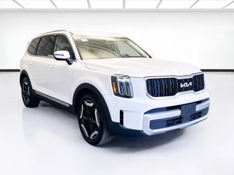 Another view of 2024 Kia Telluride EX for sale in Montclair, CA at STG Montclair