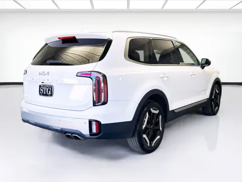 More photos of 2024 Kia Telluride EX at STG Montclair, CA