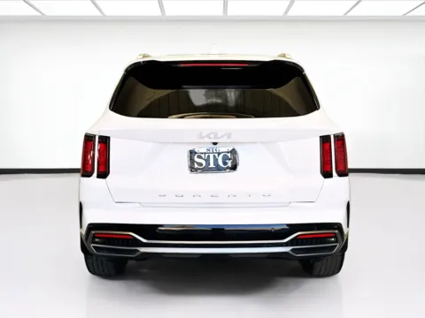 More photos of 2022 Kia Sorento S at STG Montclair, CA