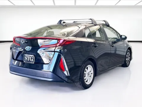 More photos of 2022 Toyota Prius Prime LE at STG Montclair, CA