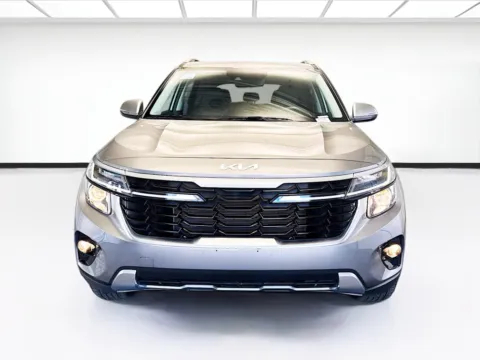 Photos of 2024 Kia Seltos S for sale in Montclair, CA at STG Montclair