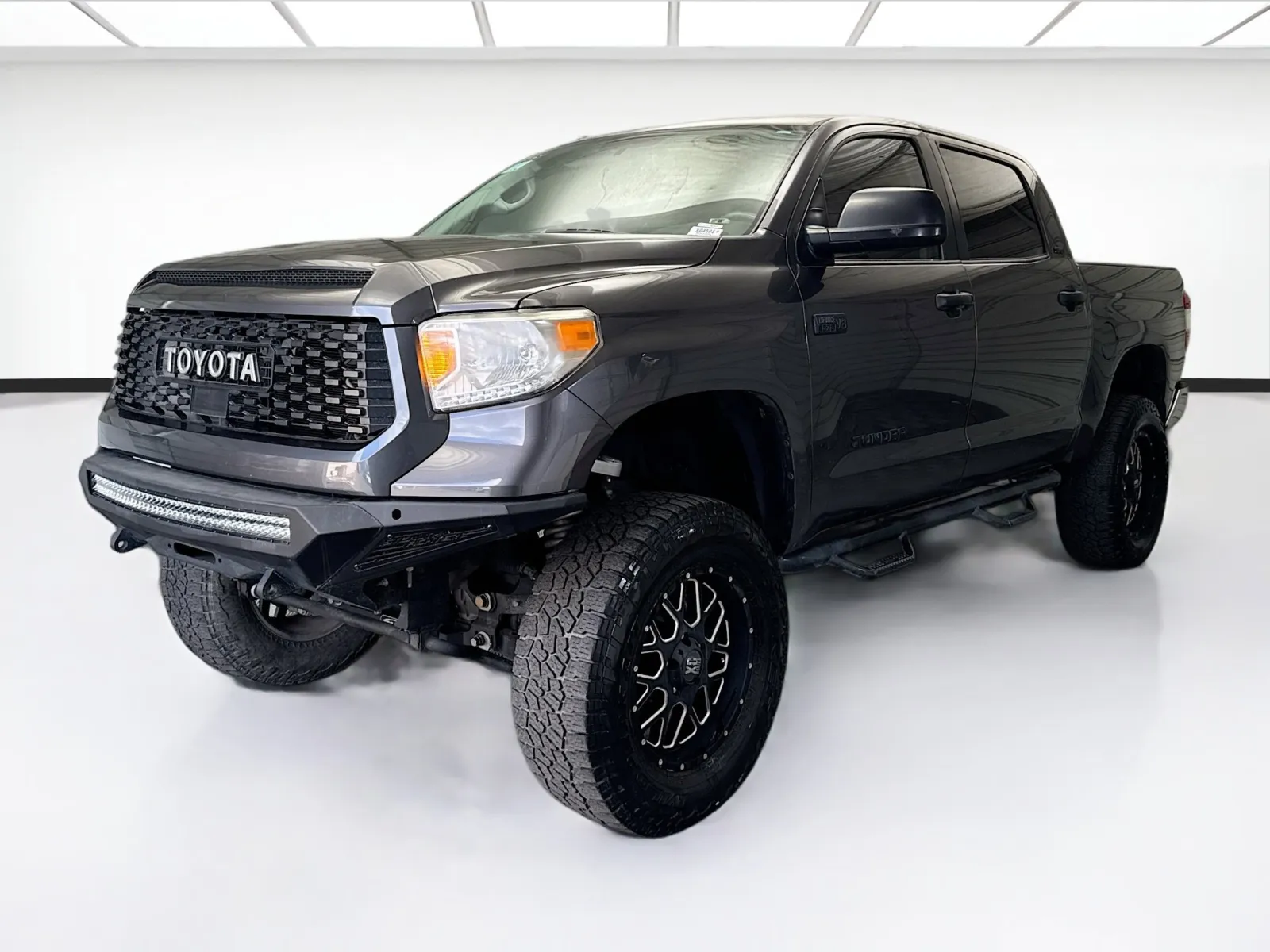Gray 2017 Toyota Tundra SR5 UPGRADE & TRD OFF ROAD PACKAGE for sale in Montclair, CA