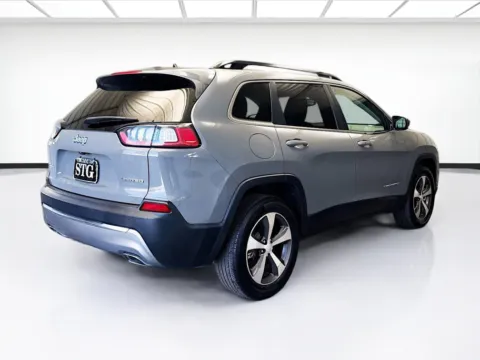 More photos of 2022 Jeep Cherokee Limited at STG Montclair, CA