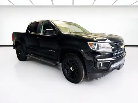 Another view of 2022 Chevrolet Colorado LT for sale in Montclair, CA at STG Montclair