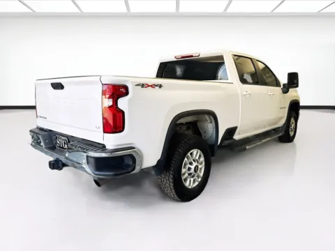 More photos of 2022 Chevrolet Silverado 2500HD LT at STG Montclair, CA