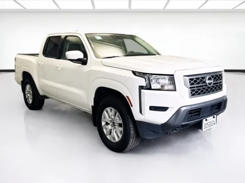 Another view of 2022 Nissan Frontier SV for sale in Montclair, CA at STG Montclair