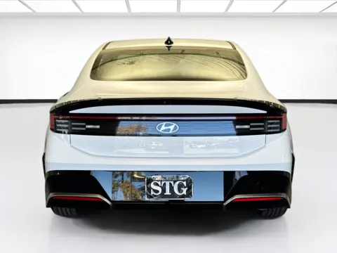More photos of 2024 Hyundai Sonata SEL at STG Montclair, CA