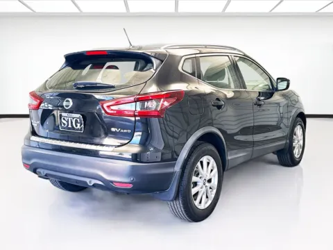 More photos of 2020 Nissan Rogue Sport SV at STG Montclair, CA