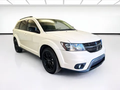 Another view of 2019 Dodge Journey SE for sale in Montclair, CA at STG Montclair