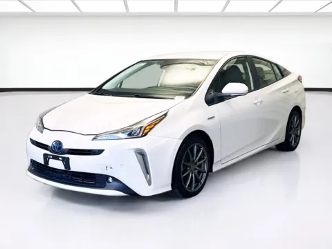 Another view of 2022 Toyota Prius L for sale in Montclair, CA at STG Montclair