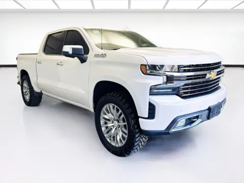 Another view of 2019 Chevrolet Silverado 1500 High Country for sale in Montclair, CA at STG Montclair
