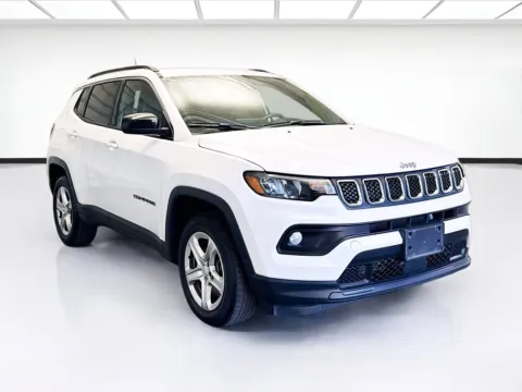 Another view of 2023 Jeep Compass Latitude for sale in Montclair, CA at STG Montclair