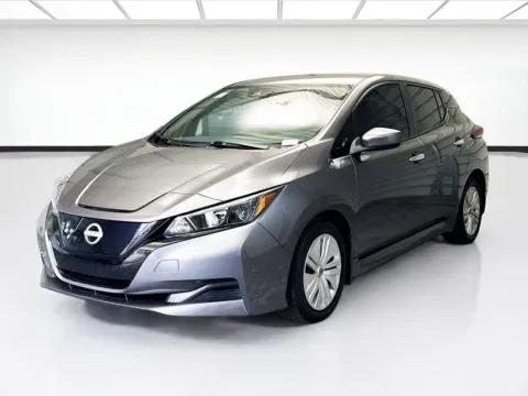 Gray 2023 Nissan Leaf S for sale in Montclair, CA