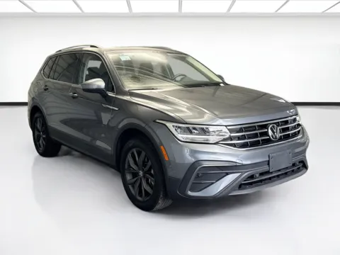 Another view of 2023 Volkswagen Tiguan 2.0T SE for sale in Montclair, CA at STG Montclair